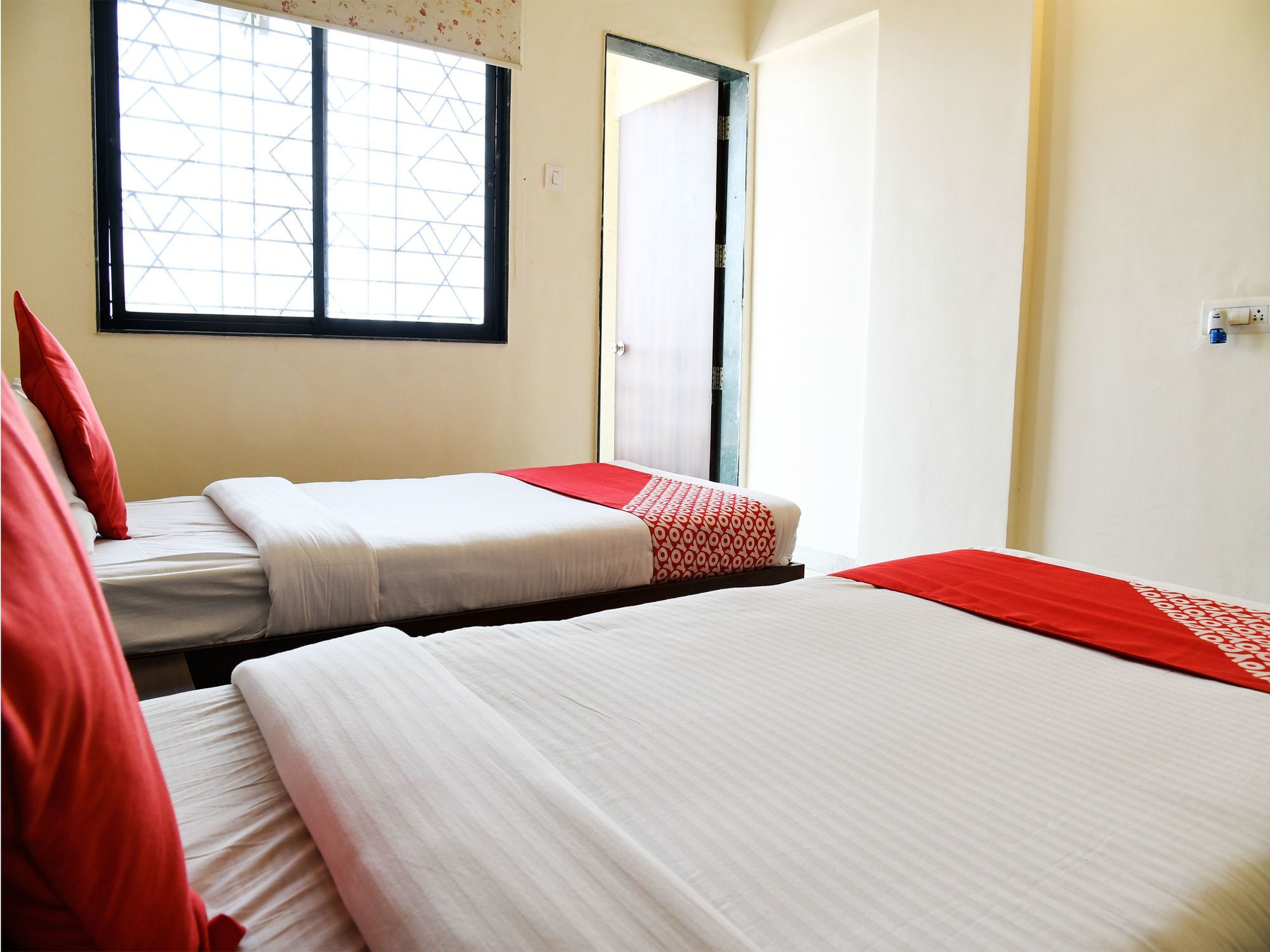 Fabhotel Ornate Pimpri-Chinchwad Eksteriør bilde